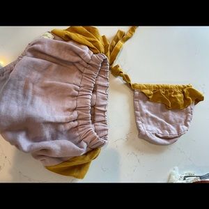 Linen bloomer and bonnet set